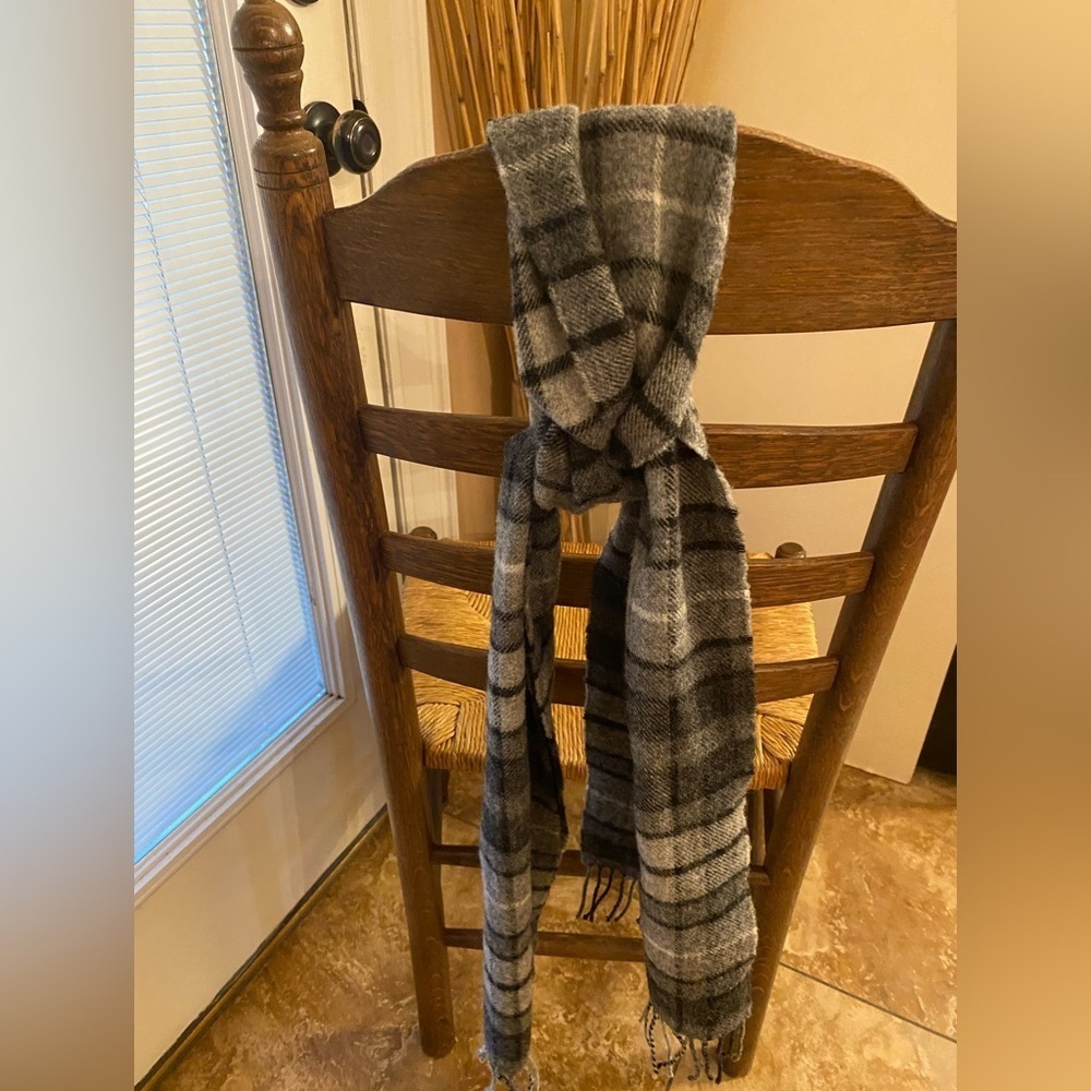 Aran Sweater Market Ireland 100% Lambswool Plaid Scarf Grey Black